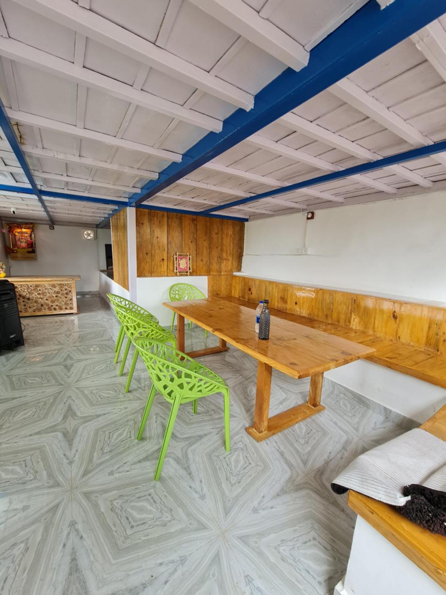 The Roots Homestay Almora Exterior foto