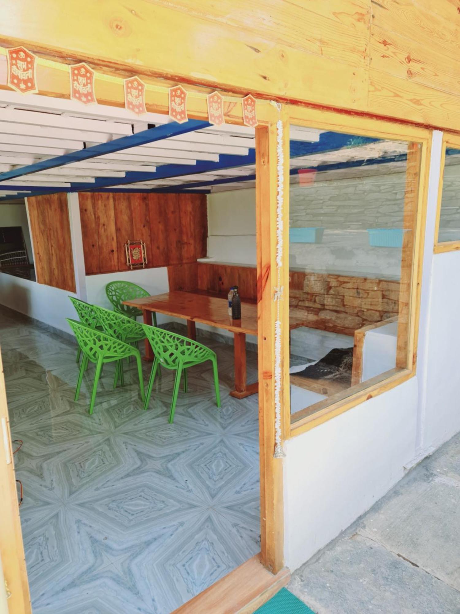 The Roots Homestay Almora Exterior foto